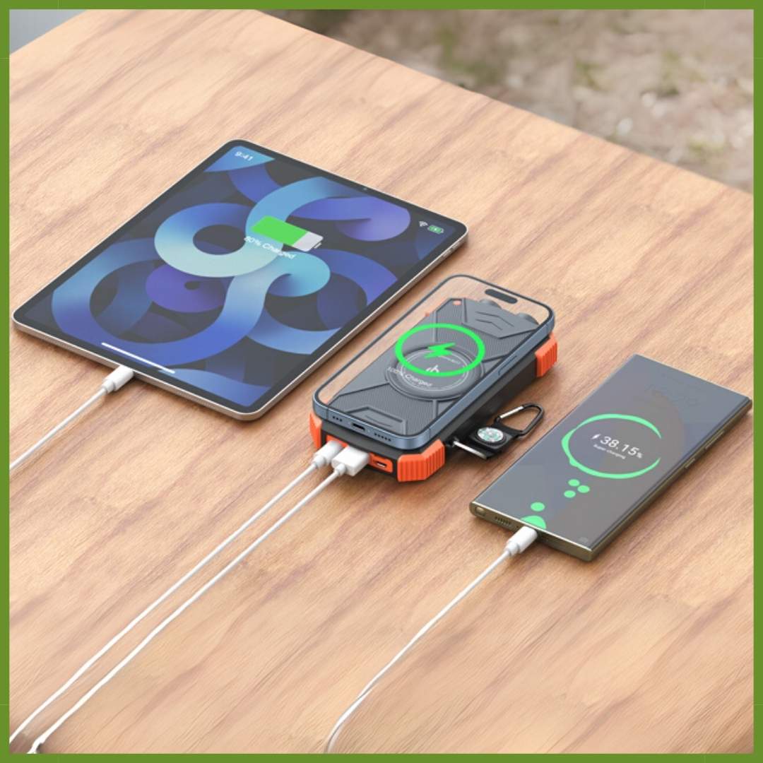 Batería Solar Multiusos Con Linterna y Brujula